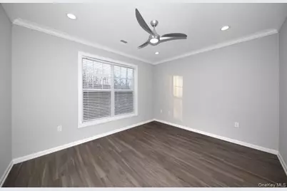 1 Charles Pond Drive #6-614, Coram, NY 11727 - Photo 7