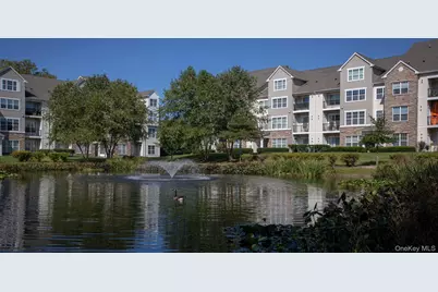 1 Charles Pond Drive #6-614, Coram, NY 11727 - Photo 3