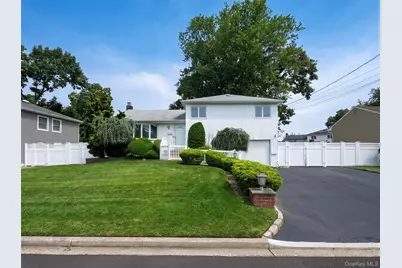 128 James Street, Massapequa, NY 11758 - Photo 23