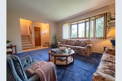 128 James Street, Massapequa, NY 11758 - Photo 5