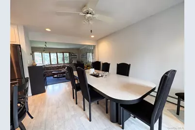 128 James Street, Massapequa, NY 11758 - Photo 9