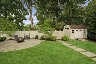 185 Inlet Ln, Greenport, NY 11944 - Photo 9