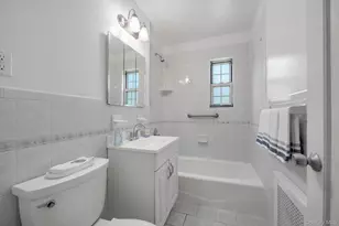 69-17 215th St, Bayside, NY 11364 - Photo 9
