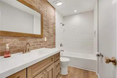 4425 Wilshire #4425, Oakdale, NY 11769 - Photo 17