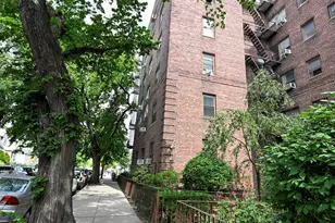 61-41 Saunders St, Rego Park, NY 11374 - Photo 41