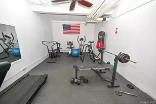 61-41 Saunders St, Rego Park, NY 11374 - Photo 35