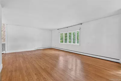 8 Peter Avenue, Newburgh, NY 12550 - Photo 3