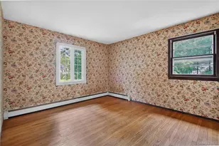 8 Peter Ave, Newburgh, NY 12550 - Photo 17