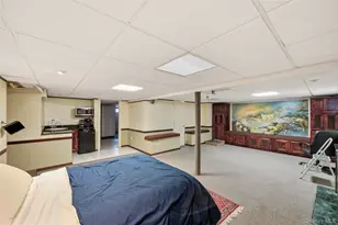160 Clearmeadow Dr, East Meadow, NY 11554 - Photo 21