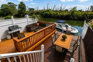 77 E Santa Barbara Rd, Lindenhurst, NY 11757 - Photo 11