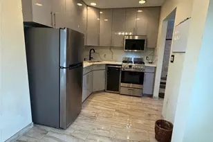 77 E Santa Barbara Rd, Lindenhurst, NY 11757 - Photo 3