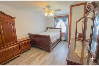 3234 Colden Avenue, Bronx, NY 10469 - Photo 13