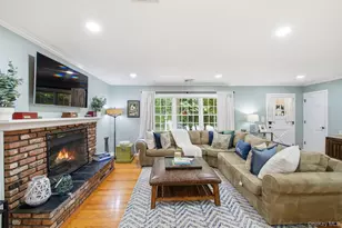 3 Valleyview Dr, Northport, NY 11768 - Photo 5