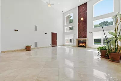 8 Headley Way, Woodbury, NY 11797 - Photo 9