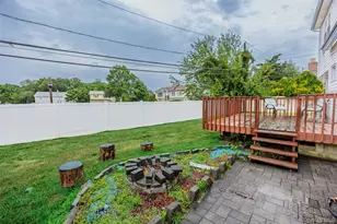 2728 Concord Dr, East Meadow, NY 11554 - Photo 35