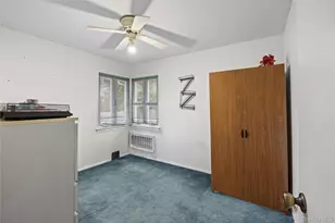 2728 Concord Dr, East Meadow, NY 11554 - Photo 17