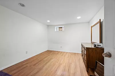 2728 Concord Drive, East Meadow, NY 11554 - Photo 31