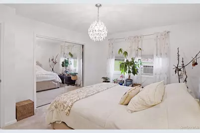 136 N Chestnut Street #9B, New Paltz, NY 12561 - Photo 15