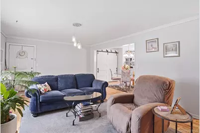 136 N Chestnut Street #9B, New Paltz, NY 12561 - Photo 5