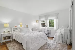 136 N Chestnut St, New Paltz, NY 12561 - Photo 13