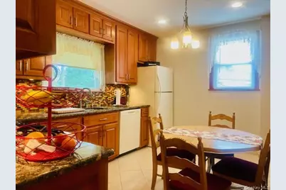 8418 108th Street, Richmond Hill, NY 11418 - Photo 13