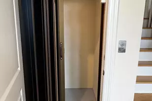 621 E Olive St, Long Beach, NY 11561 - Photo 13