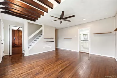 11 Mell Drive, North Babylon, NY 11703 - Photo 5