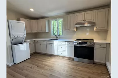 1 Towne Court, Melville, NY 11747 - Photo 5