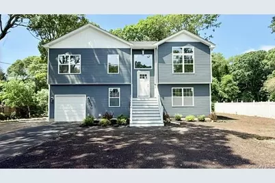 964 Sipp Avenue, Medford, NY 11763 - Photo 1