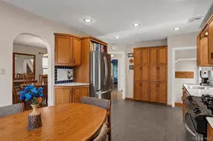 1602 Imperial Ave, New Hyde Park, NY 11040 - Photo 13