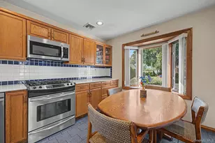 1602 Imperial Ave, New Hyde Park, NY 11040 - Photo 11