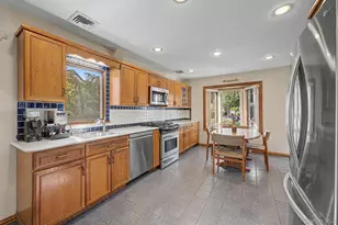 1602 Imperial Ave, New Hyde Park, NY 11040 - Photo 9