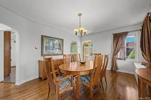 1602 Imperial Ave, New Hyde Park, NY 11040 - Photo 7