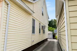 87-09 69th Ave, Forest Hills, NY 11375 - Photo 3