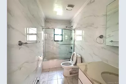 120-25 Ketch Court, Flushing, NY 11356 - Photo 11