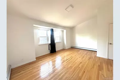 120-25 Ketch Court, Flushing, NY 11356 - Photo 13