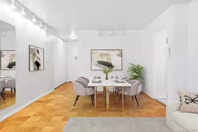 70-25 Yellowstone Boulevard #4B, Forest Hills, NY 11375 - Photo 9