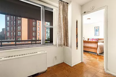 70-25 Yellowstone Blvd Yellowstone Boulevard #4D, Forest Hills, NY 11375 - Photo 7