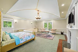 25 Lake Rd, Great Neck, NY 11020 - Photo 17