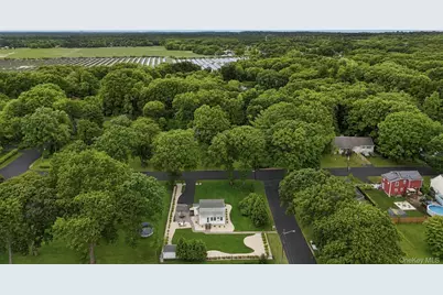 2 Fox Lane, Shoreham, NY 11786 - Photo 3
