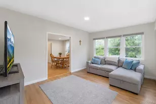 2 Fox Ln, Shoreham, NY 11786 - Photo 23