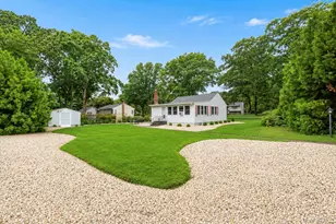 2 Fox Ln, Shoreham, NY 11786 - Photo 5