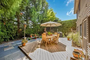 67 Cedar Pl, Floral Park, NY 11001 - Photo 19