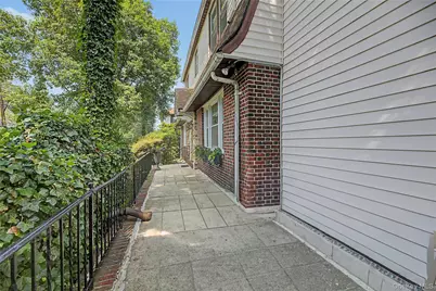75 Sycamore Avenue, Mount Vernon, NY 10553 - Photo 3