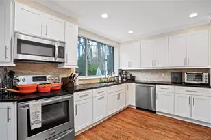 28 Sprain Valley Rd, Scarsdale, NY 10583 - Photo 9