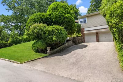 31 Claudet Way, Eastchester, NY 10709 - Photo 25