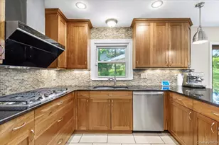 31 Claudet Way, Eastchester, NY 10709 - Photo 9