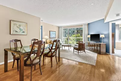 10 Stewart Place #7FW, White Plains, NY 10603 - Photo 1