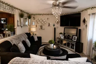 71 Arlington Pl, New York, NY 10303 - Photo 3