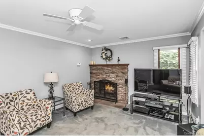 3 Windsor Place, Melville, NY 11747 - Photo 11